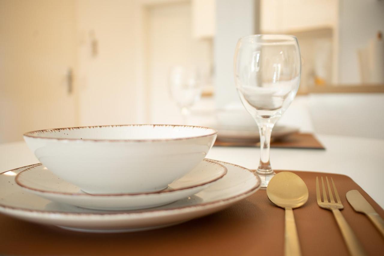 Loewe Apartment Gelb Tiengen Altstadt Waldshut-Tiengen Buitenkant foto