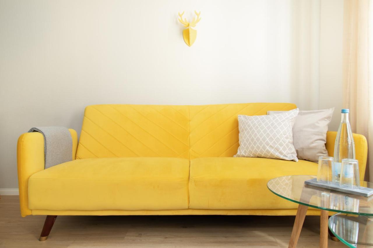 Loewe Apartment Gelb Tiengen Altstadt Waldshut-Tiengen Buitenkant foto
